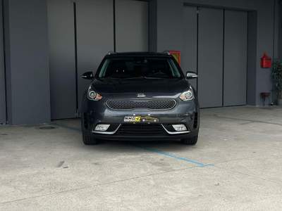 Kia Niro 1.6 GDi DCT HEV Urban Grigio usata Monselice