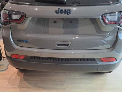 Jeep Compass 1.3 Turbo T4 240 CV PHEV AT6 4xe Upland Cross Grigio usata Mondovì