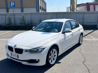 BMW Serie 3 318d Tenuta sempre in box, non fumatore Bianco usata Bagnolo Cremasco