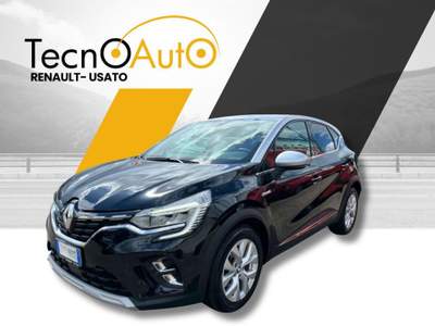 Renault Captur Plug-in Hybrid E-Tech 160 CV Initiale Paris Nero usata Nola