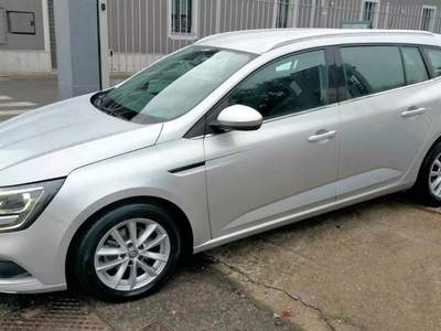 Renault Mégane Sporter dCi Business 6B Argento usata Corbetta