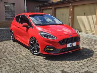 Ford Fiesta 1.5 Ecoboost 200 CV 3 porte ST performance edition Rosso usata Novi Ligure