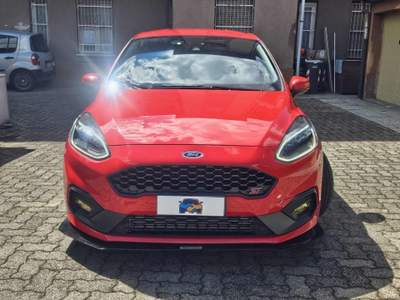 Ford Fiesta 1.5 Ecoboost 200 CV 3 porte ST performance edition Rosso usata Novi Ligure