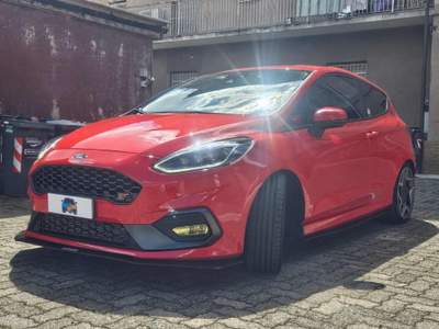 Ford Fiesta 1.5 Ecoboost 200 CV 3 porte ST performance edition Rosso usata Novi Ligure
