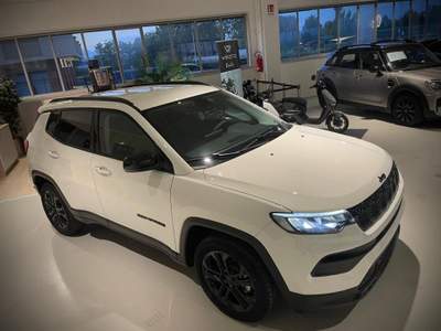 Jeep Compass 1.5 Turbo T4 130CV MHEV 2WD Night Eagle Automatica Bianco usata Riva presso Chieri