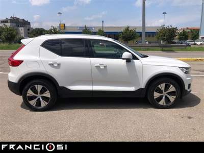 Volvo XC40 1.5 T2 Momentum Geartronic my21 Bianco usata Mirandola