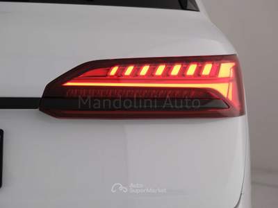 Audi SQ7 s4.0 v8 tfsi sport attitude quattro tiptronic 7p.ti Bianco usata Brescia