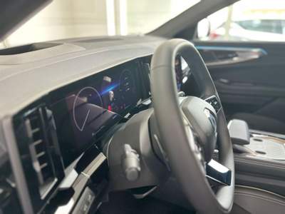 Renault Austral Austral Full Hybrid E-Tech 200 CV Iconic Grigio usata Nola