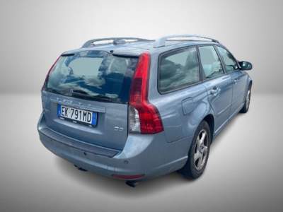 Volvo V50 D2 POLAR PLUS Grigio usata Oderzo