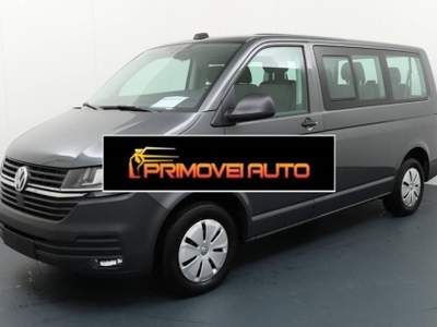 Volkswagen Caravelle 2.0 TDI 150CV BlueMotion DSG Nero usata Castelnuovo Rangone