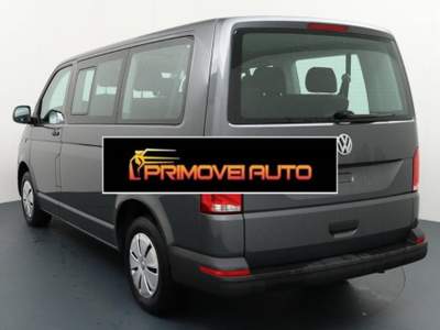 Volkswagen Caravelle 2.0 TDI 150CV BlueMotion DSG Nero usata Castelnuovo Rangone