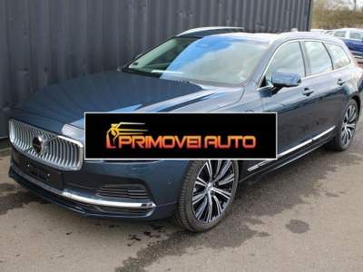 Volvo V90 T6 Recharge AWD Plug-in Hybrid aut. Plus Bright Blu/Azzurro usata Castelnuovo Rangone