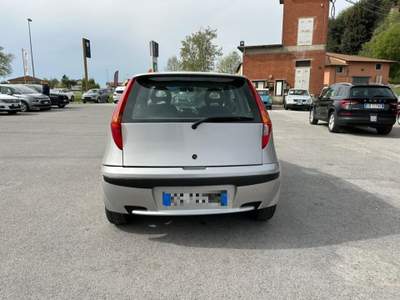 Fiat Punto 1.2i cat 3 porte Argento usata Massarosa