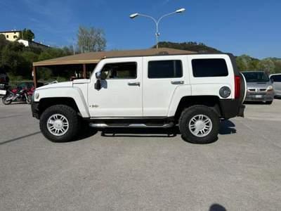 Hummer H3 3.5 Platinum GPL Bianco usata Massarosa