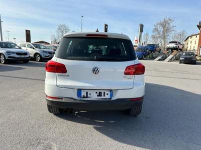 Volkswagen Tiguan 2.0 TDI 140 CV 4MOTION DSG  SPORT Bianco usata Massarosa