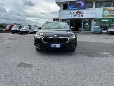 Skoda Octavia 1.5 TSI ACT Wagon Executive Nero usata Massarosa