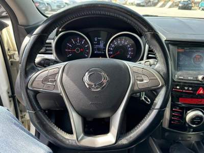 SsangYong Tivoli 1.6 2WD Bi-fuel GPL Be Bianco usata Massarosa