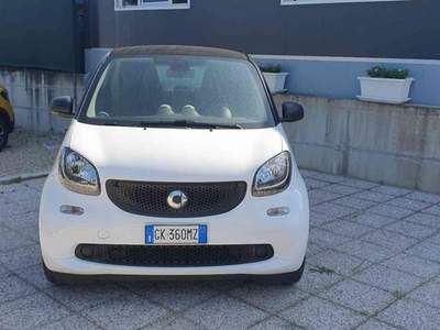 Smart ForTwo 70 1.0 Passion Bianco usata Penne