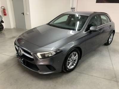 Mercedes-Benz Classe A d Automatic Business Extra Grigio usata Grammichele