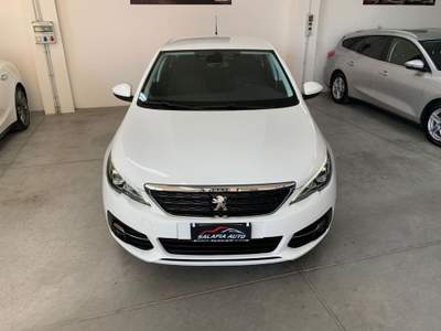 Peugeot 308 BlueHDi 130 EAT8 SW Business Bianco usata Grammichele