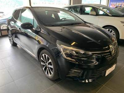 Renault Clio TCe 90 CV 5 porte Techno Nero usata Tolmezzo