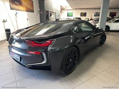 BMW i8 i8 *NO SUPER BOLLO*FULL CARBON*IVA ESPOSTA*                Nero usata Roma
