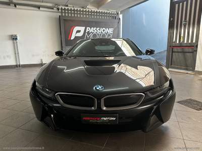 BMW i8 i8 *NO SUPER BOLLO*FULL CARBON*IVA ESPOSTA*                Nero usata Roma
