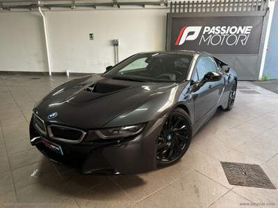 BMW i8 i8 *NO SUPER BOLLO*FULL CARBON*IVA ESPOSTA*                Nero usata Roma