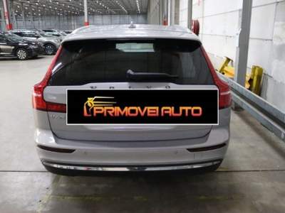 Volvo V60 T6 Recharge AWD Plug-in Hybrid aut. Plus Bright Grigio usata Castelnuovo Rangone