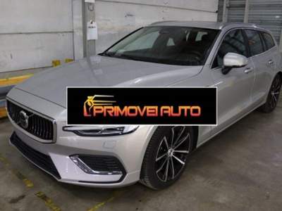 Volvo V60 T6 Recharge AWD Plug-in Hybrid aut. Plus Bright Grigio usata Castelnuovo Rangone