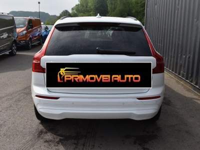 Volvo XC60 B4 automatico Essential Bianco usata Castelnuovo Rangone