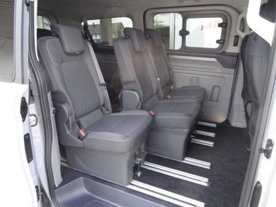 Ford Tourneo Custom 320 2.0 EcoBlue 170CV aut. L1 Titanium Grigio usata Castelnuovo Rangone