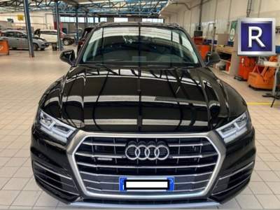 Audi Q5 40 TDI quattro S tronic Business Sport Nero usata Cassino