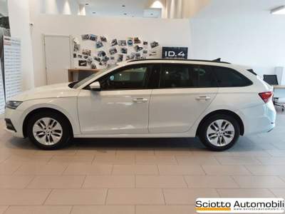 Skoda Octavia 2.0 TDI EVO SCR 150 CV Executive Bianco usata MESSINA
