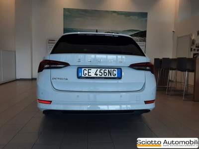 Skoda Octavia 2.0 TDI EVO SCR 150 CV Executive Bianco usata MESSINA