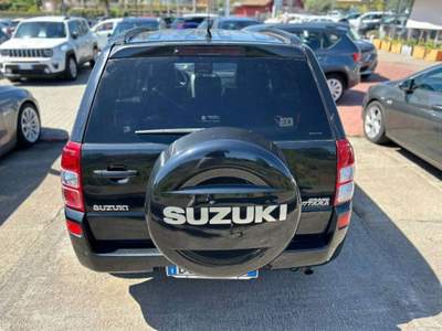 Suzuki Grand Vitara 1.9 ddis Executive 5p usata Aci Sant'Antonio