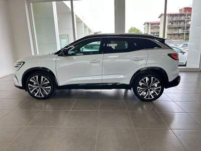 Renault Austral Austral Full Hybrid E-Tech 200 CV Iconic Grigio usata Nola