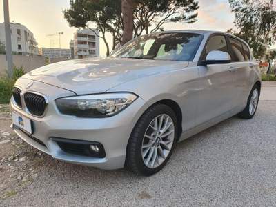 BMW Serie 1 118d d 5p. Advantage Grigio usata Bari