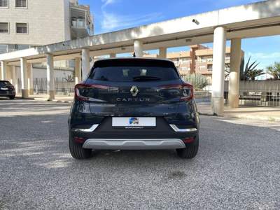 Renault Captur Full Hybrid E-Tech 145 CV Techno Blu/Azzurro usata Bari
