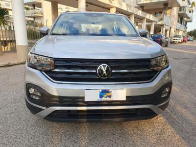 Volkswagen T-Cross 1.0 TSI 110 CV DSG Style Argento usata Bari