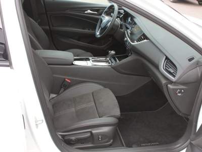 Opel Insignia 2.0 CDTI 174 CV S&S aut. Sports Tourer elegance Bianco usata Castelnuovo Rangone