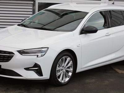 Opel Insignia 2.0 CDTI 174 CV S&S aut. Sports Tourer elegance Bianco usata Castelnuovo Rangone