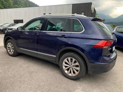 Volkswagen Tiguan 2.0 TDI SCR DSG 4MOTION Business BMT Blu/Azzurro usata Tolmezzo
