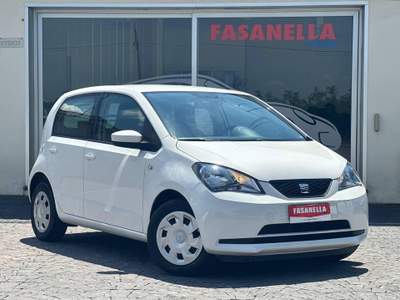 Seat Mii 1.0 68 CV 5 porte Chic Ecofuel Bianco usata Roma
