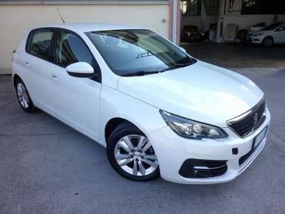 Peugeot 308 BlueHDi 100 S&S Active Bianco usata San Pietro di Feletto