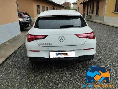 Mercedes-Benz CLA d Automatic Shooting Brake Business Extra Bianco usata Jerago con Orago