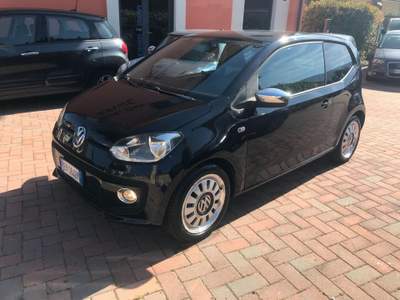 Volkswagen up! 1.0 75 CV 3 porte high up! Nero usata MASSA MARTANA