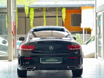 Mercedes-Benz Classe C d Coupé 194CV Premium AMG NightEdition TETTO Nero usata POTENZA