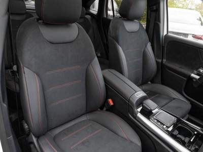 Mercedes-Benz GLA d Automatic Amg Line Bianco usata Castelnuovo Rangone