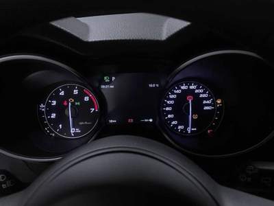 Alfa Romeo Stelvio 2.0 Turbo 200 CV AT8 Q4 Executive Grigio usata Castelnuovo Rangone